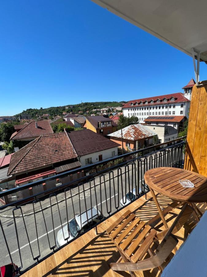 Apartament Centru Διαμέρισμα Râmnicu Vâlcea Εξωτερικό φωτογραφία